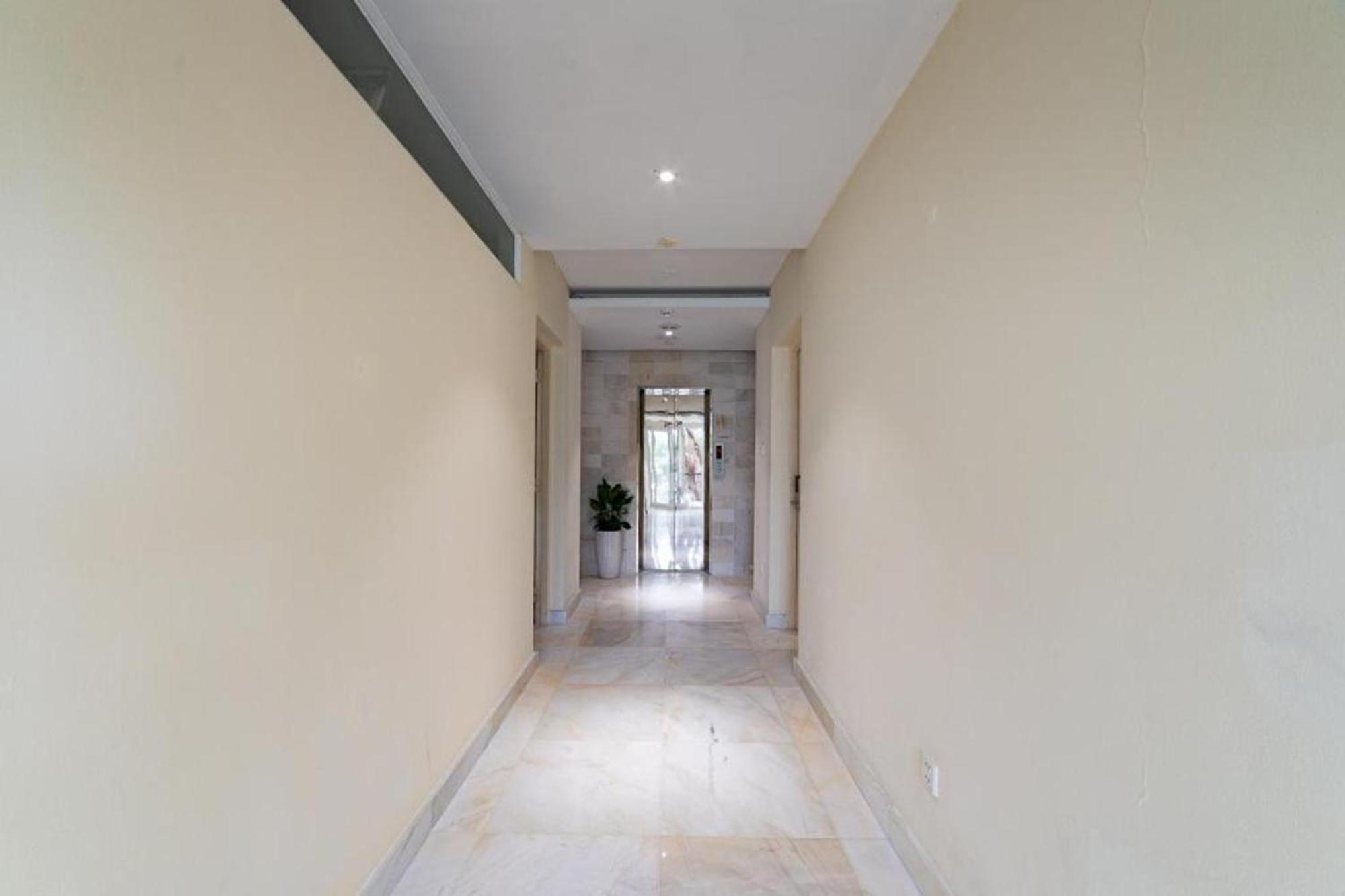 Collection O Sunshine Garden Hotel - Near Secc Ho Chi Minh City Exterior photo